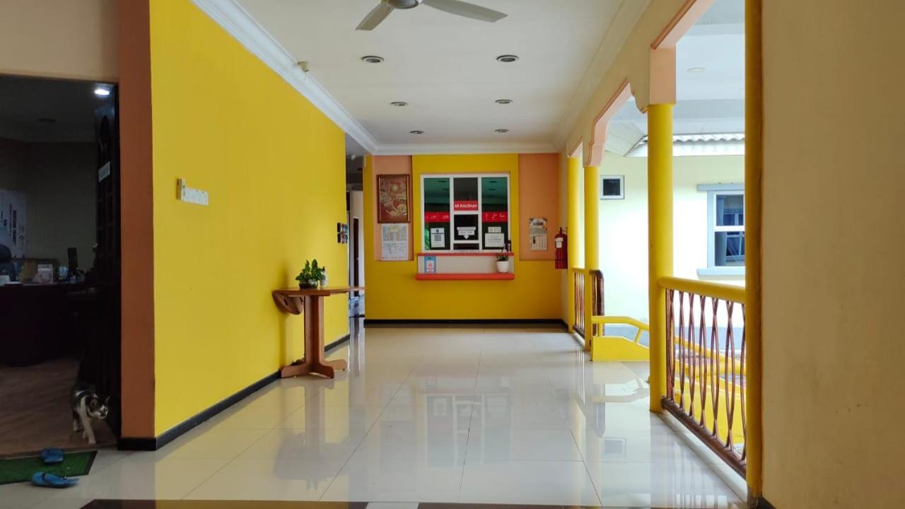 Raudhah Rest Inn Tangkak Zewnętrze zdjęcie